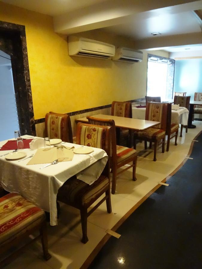 Hotel Ashwin Mumbai Luaran gambar